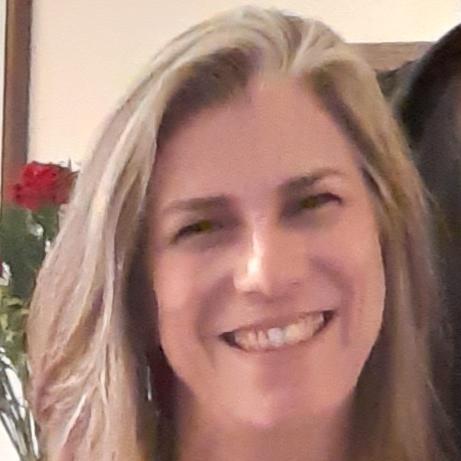 Fortalecer o feminismo emancipacionista e unir as mulheres e o povo ...