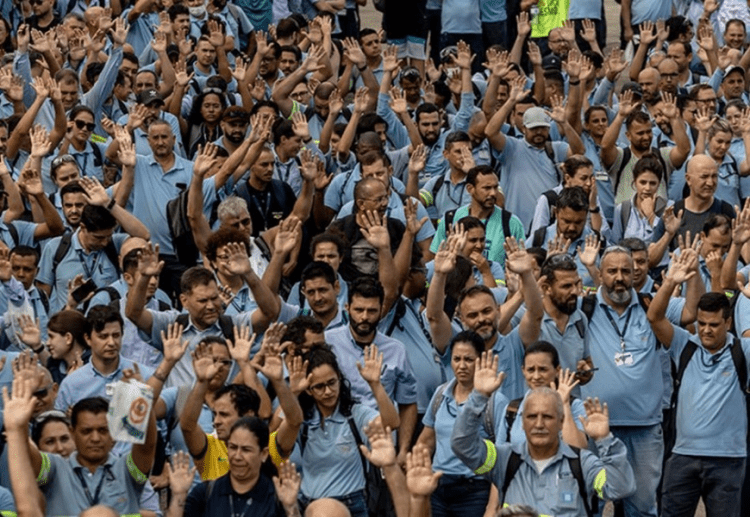 Manchetes do dia –&nbsp;10.3.2023