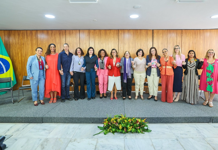 Manchetes do dia –&nbsp;2.3.2023