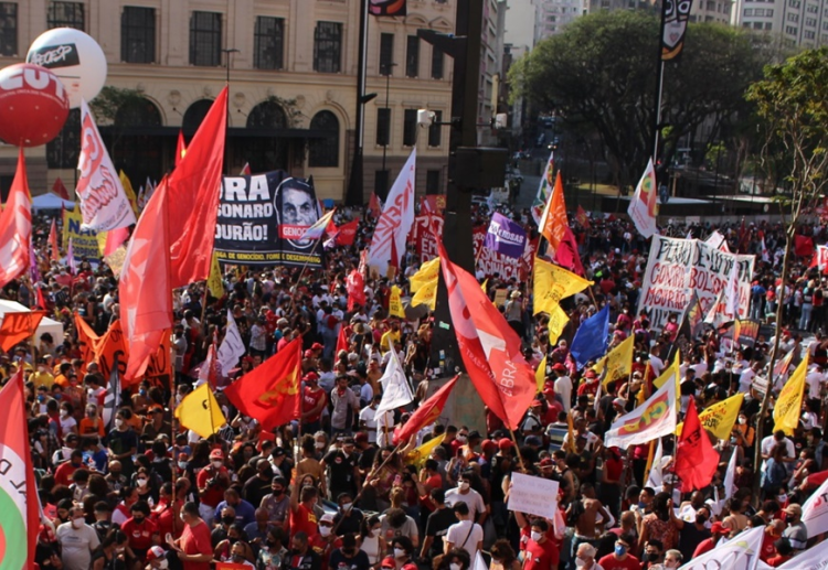 Manchetes do dia –&nbsp;24.4.2023