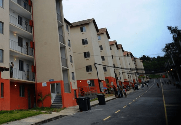 Manchetes do dia –&nbsp;14.4.2023