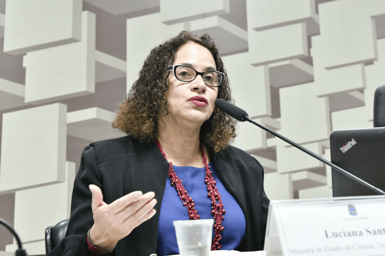 Manchetes do dia –&nbsp;18.5.2023