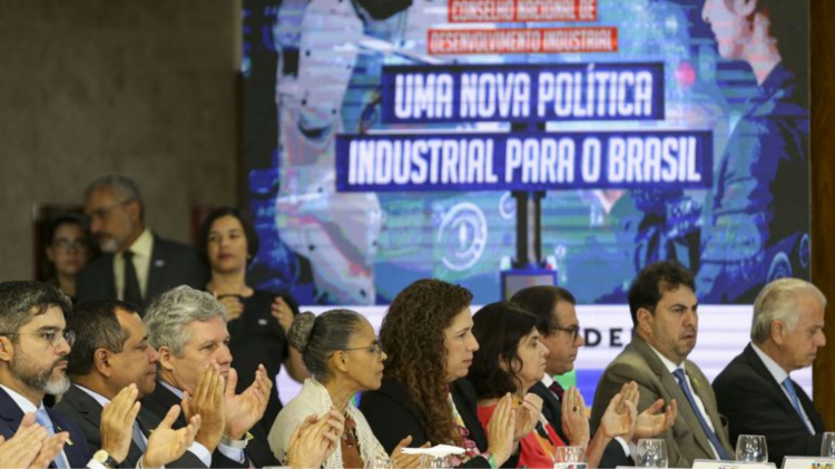 Manchetes do dia –&nbsp;7.7.2023