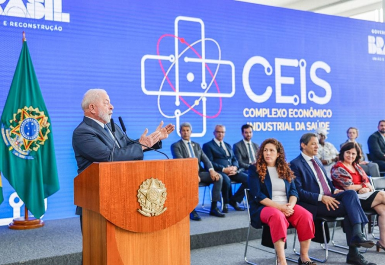 Manchetes do dia –&nbsp;27.9.2023