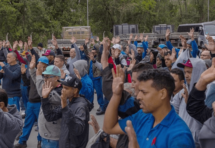 Manchetes do dia –&nbsp;6.12.2023