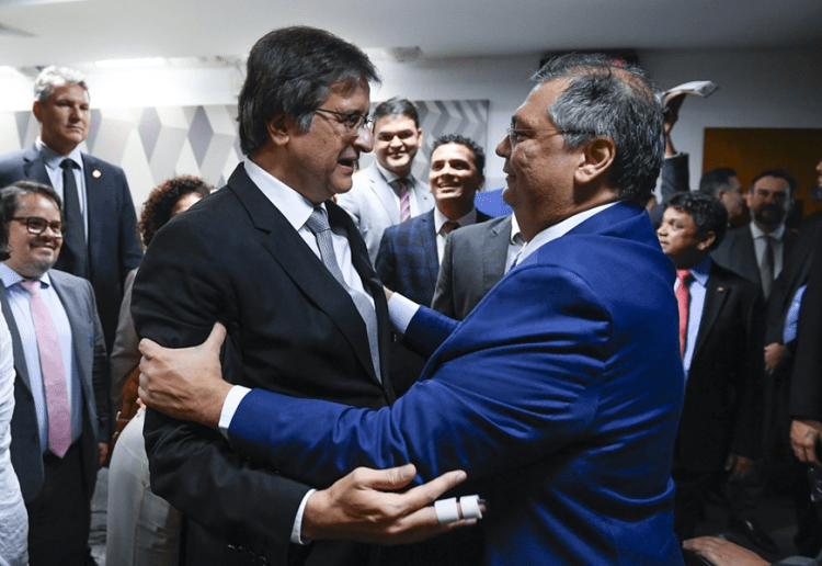 Manchetes do dia –&nbsp;15.12.2023