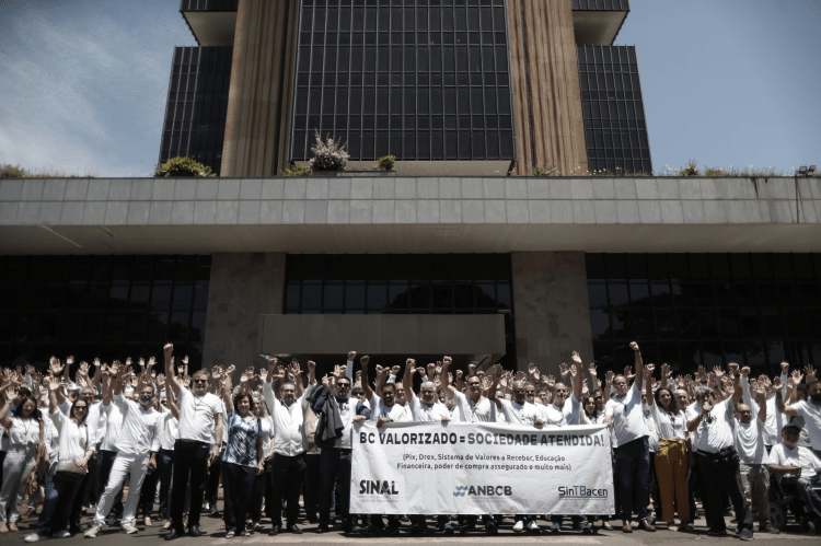 Manchetes do dia –&nbsp;13.1.2024