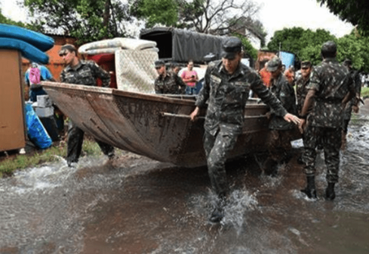 Manchetes do dia –&nbsp;15.5.2024