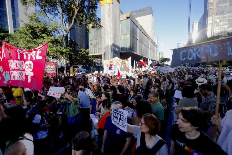 Manchetes do dia –&nbsp;18.6.2024