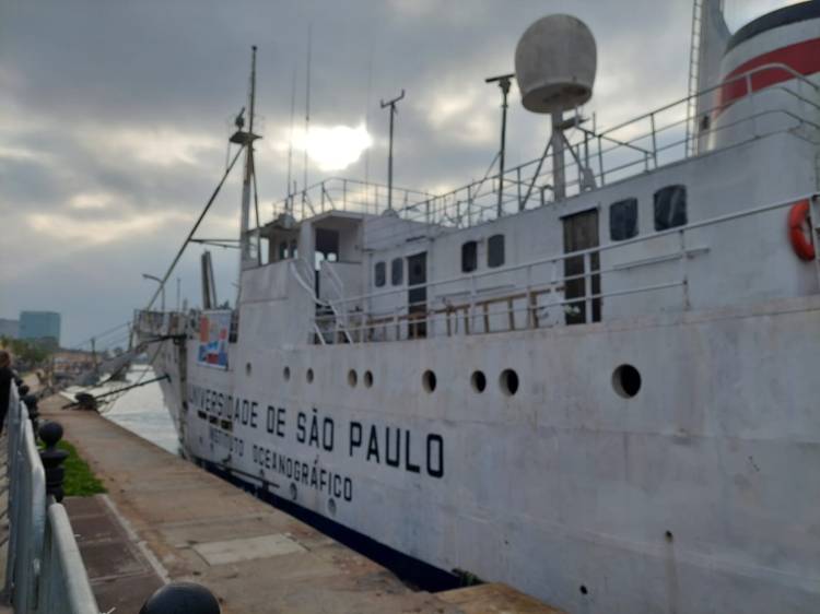 A oceanografia da USP no Porto de&nbsp;Santos