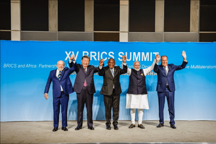 Manchetes do dia –&nbsp;4.1.2025