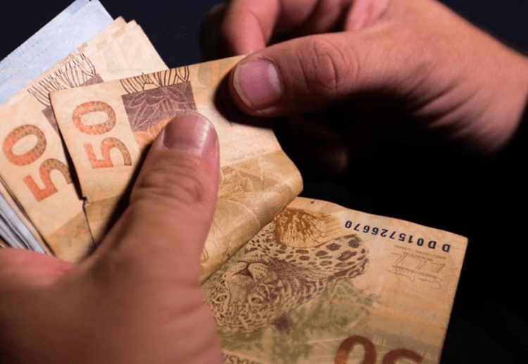 Financismo continua no&nbsp;comando