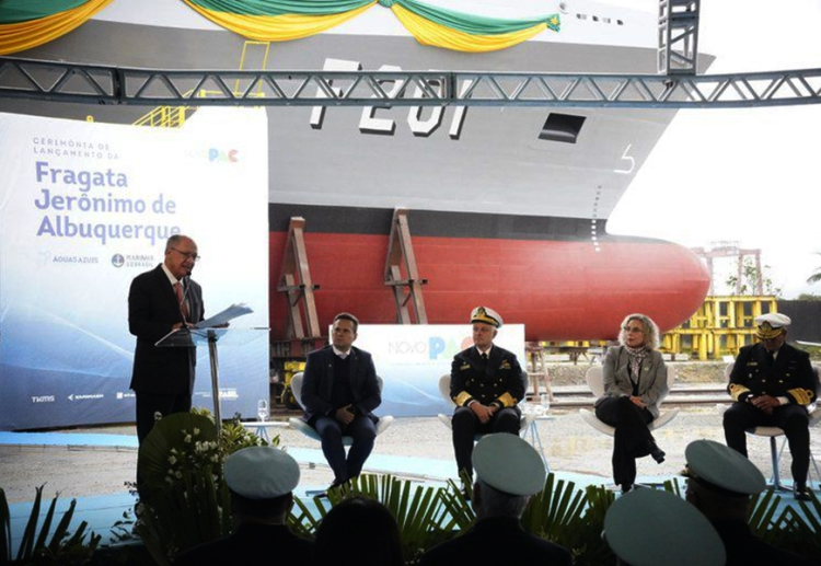 Manchetes do dia –&nbsp;12.8.2025