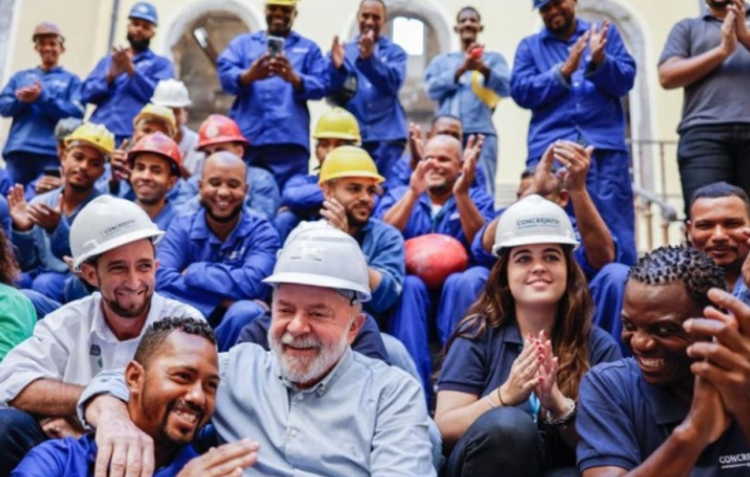 Manchetes do dia –&nbsp;18.9.2025