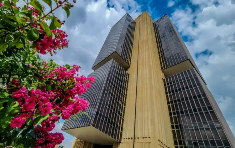 Manchetes do dia –&nbsp;15.11.2025