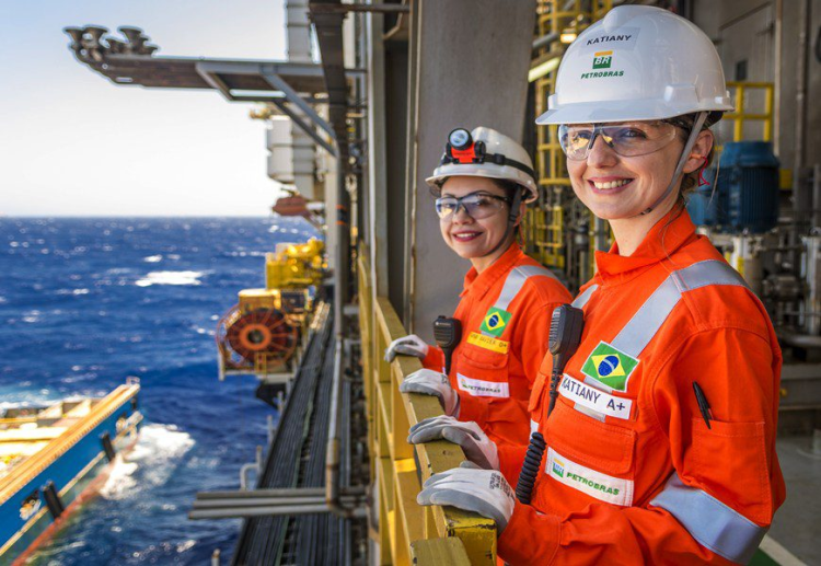 Manchetes do dia –&nbsp;9.3.2026