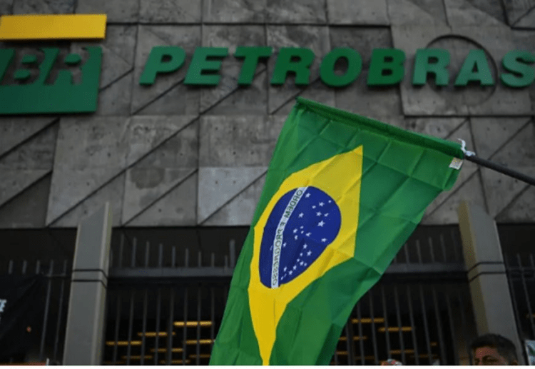 Manchetes do Dia –&nbsp;8.4.2026