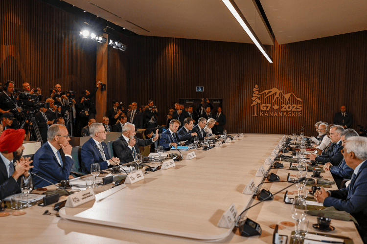 Manchetes do dia –&nbsp;15.6.2026