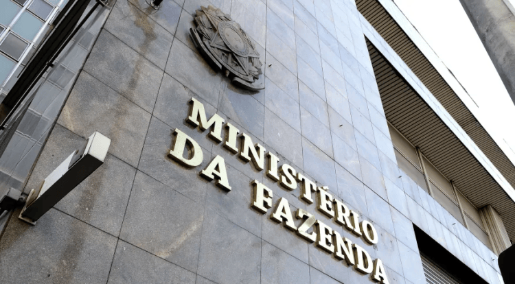 Manchetes do dia –&nbsp;24.9.2026